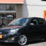Suzuki Swift 1.6 Sports 6-speed MT/HID/cruise control/smart key/17inAW (Black)