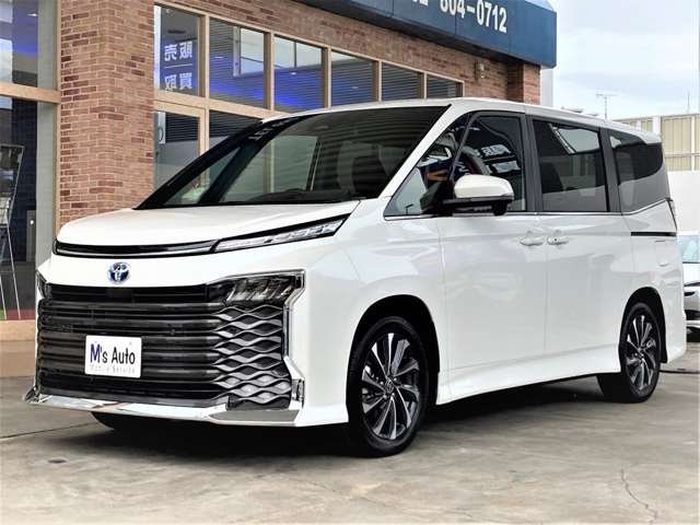 Toyota Voxy 2.0 SZ 10.5-inch navigation system/BSM + safe exit assist ETC (White Pearl Crystal Shine 070)