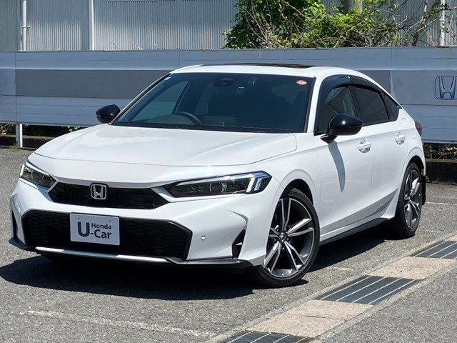 Honda Civic 2.0 e:HEV EX Test Drive Vehicle (Platinum White Pearl)