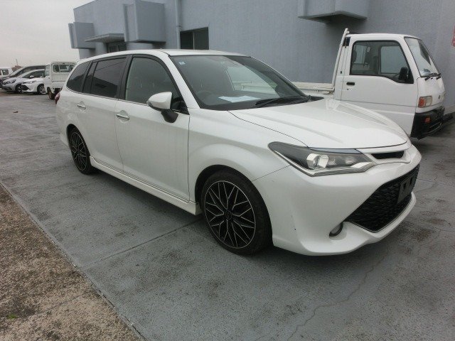 TOYOTA COROLLA FIELDER
